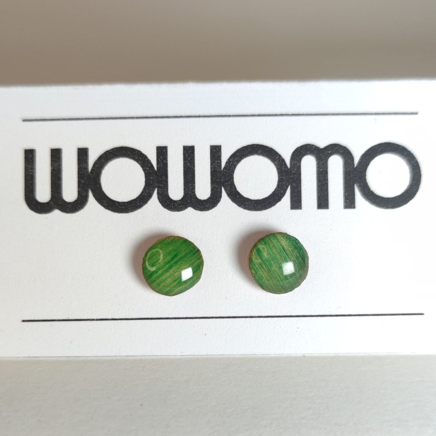 PENDIENTES WOWOMO O3-7MM EN SU EXPOSITOR