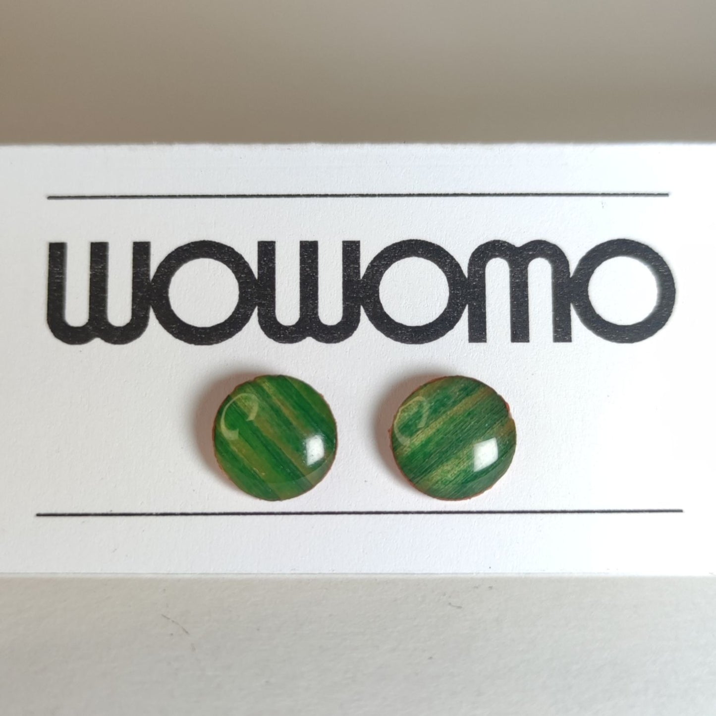 PENDIENTES WOWOMO O3-9MM EN SU EXPOSITOR