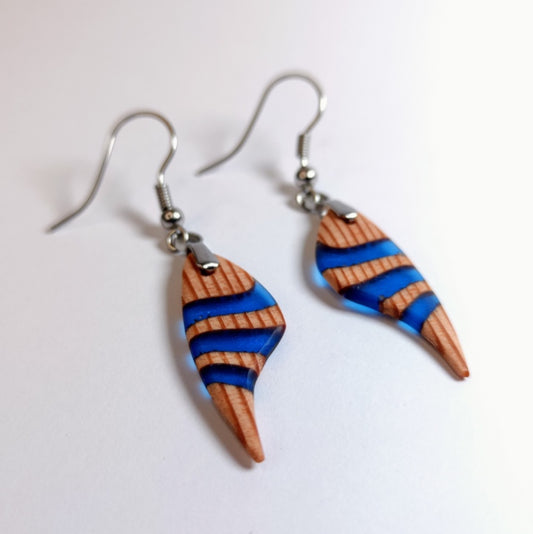 A1 Pendientes HuluWood fondo blanco
