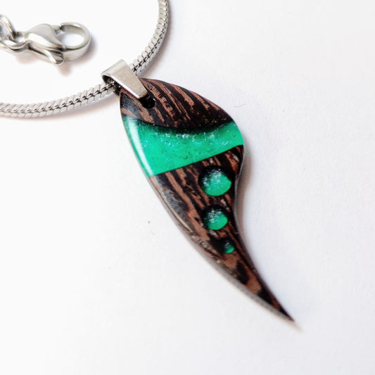 A4 Colgantes wengue verde nacarado principal