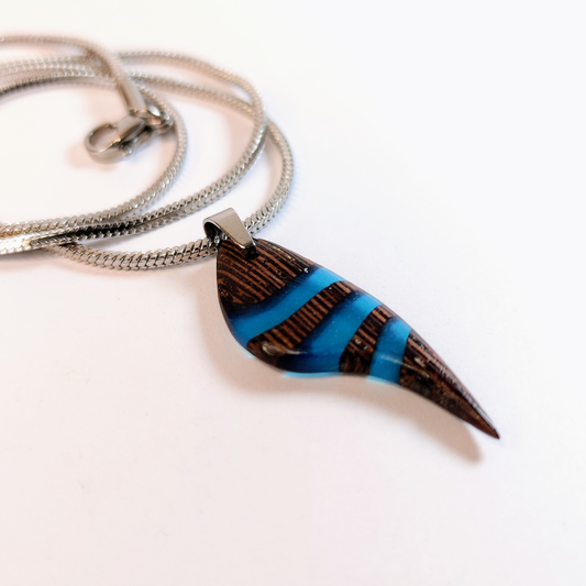 A5 Colgante HuluWood fondo blanco principal 2