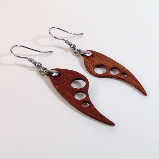 B3S Pendientes HuluWood OnlyWood fondo blanco oblicuo principal