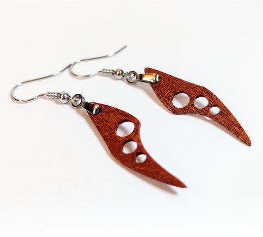 B5 Pendientes HuluWood OnlyWood caoba fondo blanco principal