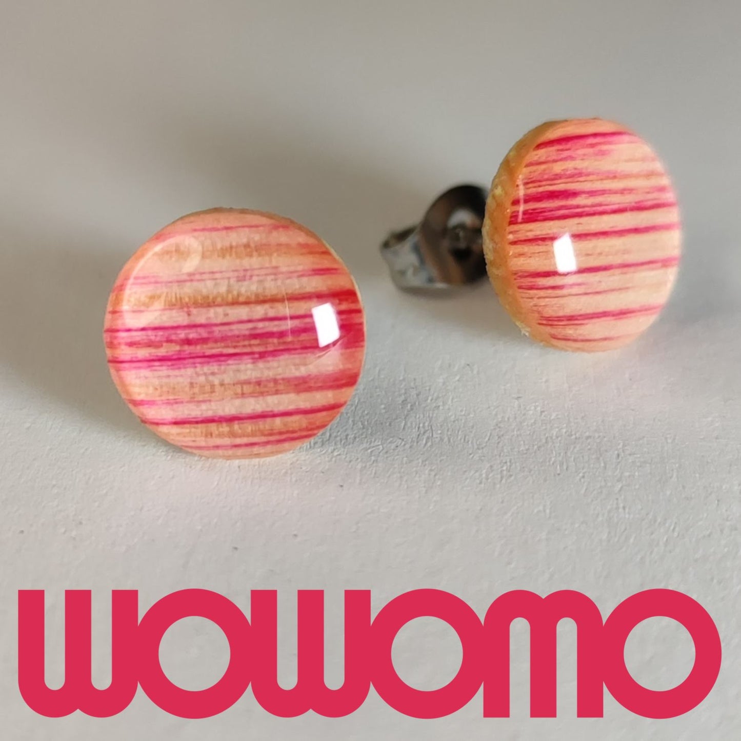K3-10 pendientes wowomo y logo

