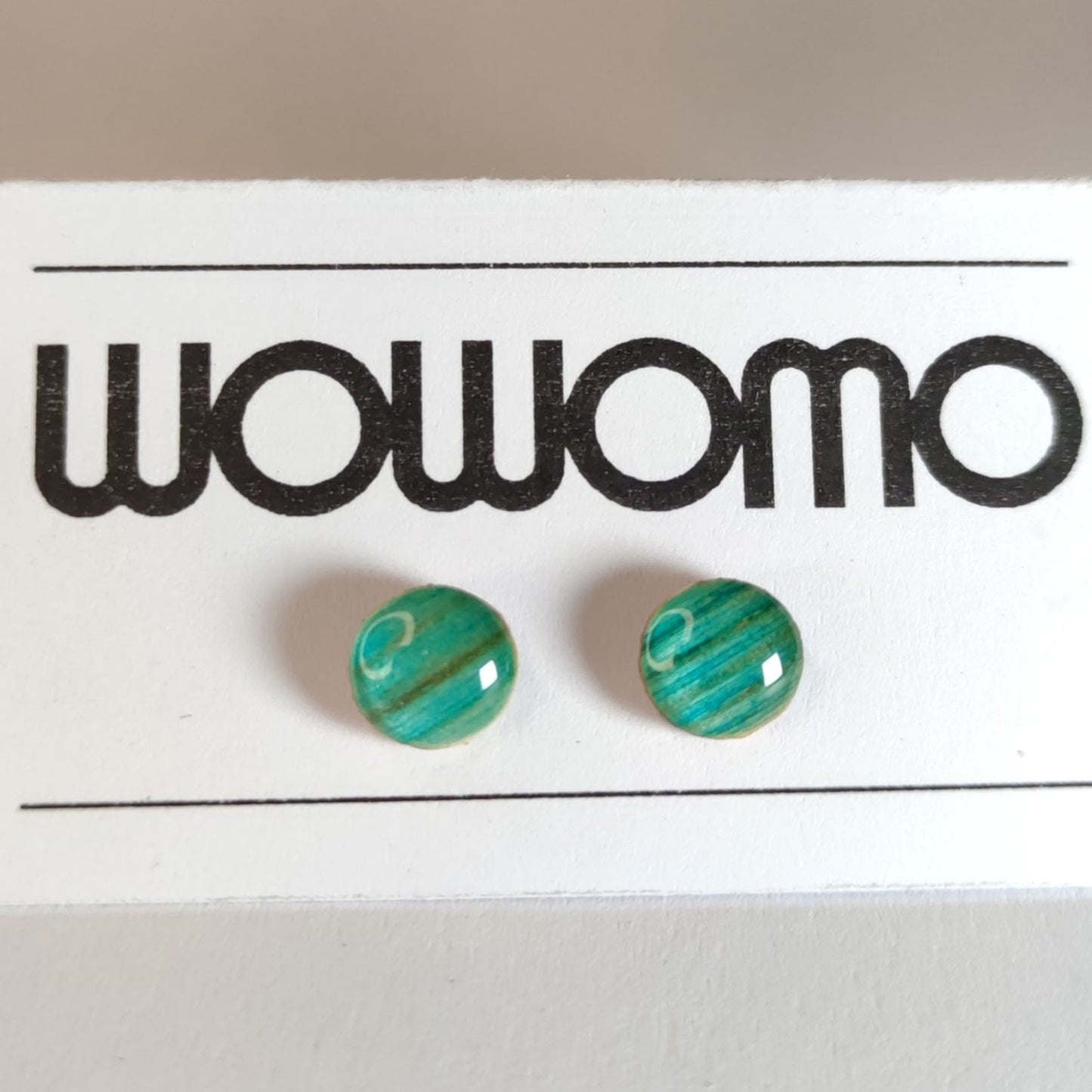 L4-8MM pendientes WOWOMO en su expositor